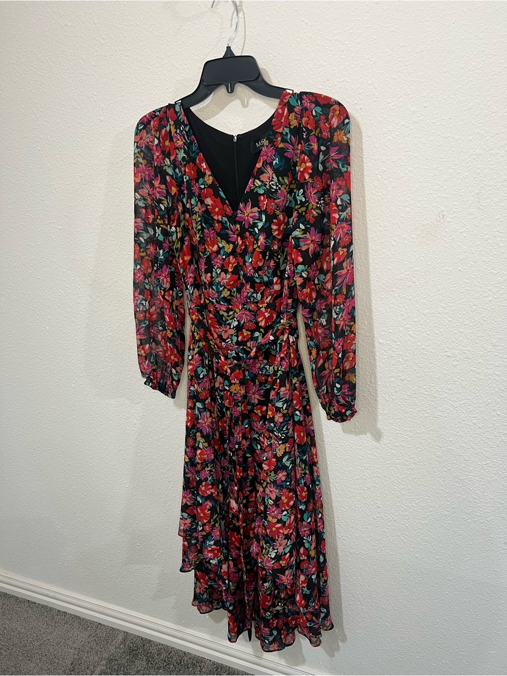 MSK Black Floral Long-Sleeve Midi Dress with Pink & Red Flowers